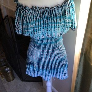 Dress barn sheer top size medium